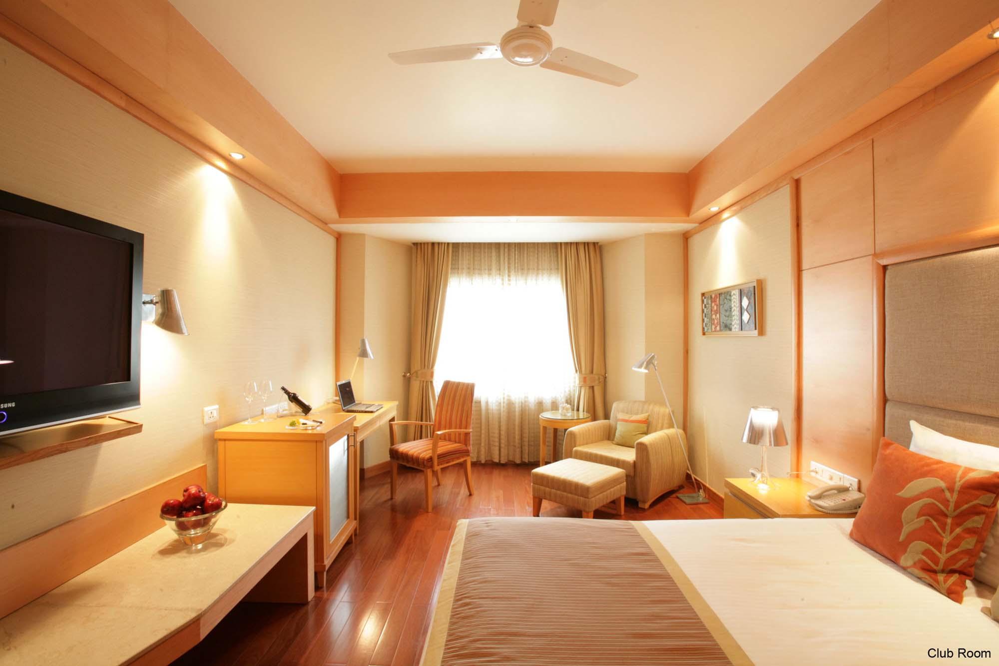 Jaypee Vasant Continental Hotel Új-Delhi Kültér fotó Club Room